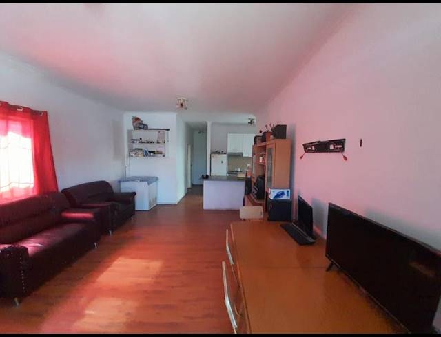 3 BEDROOM HOUSE FOR SALE IN WELTEVREDEN VALLEY